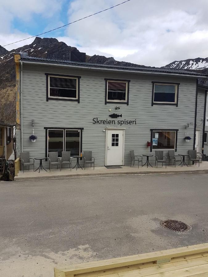 Hus Retro Apartment Gryllefjord Exterior photo